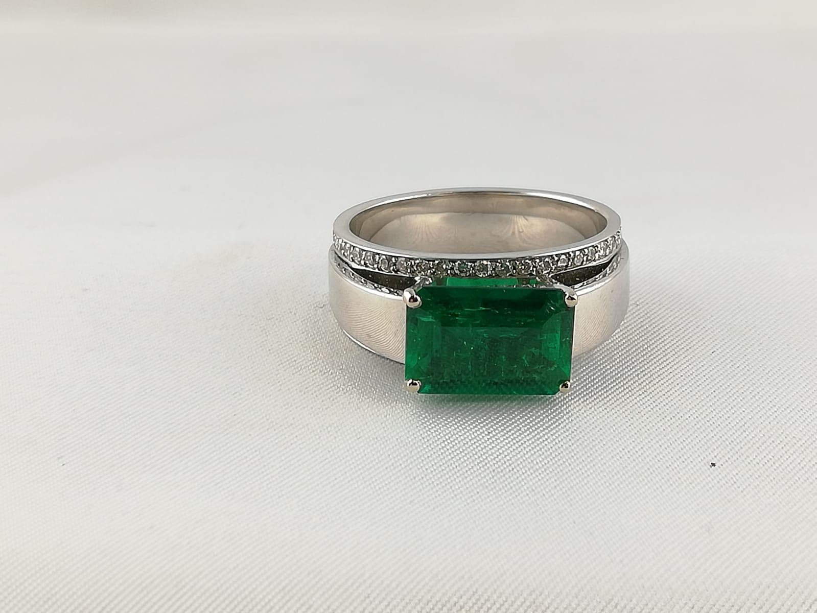Bijoux Anciens & Époques