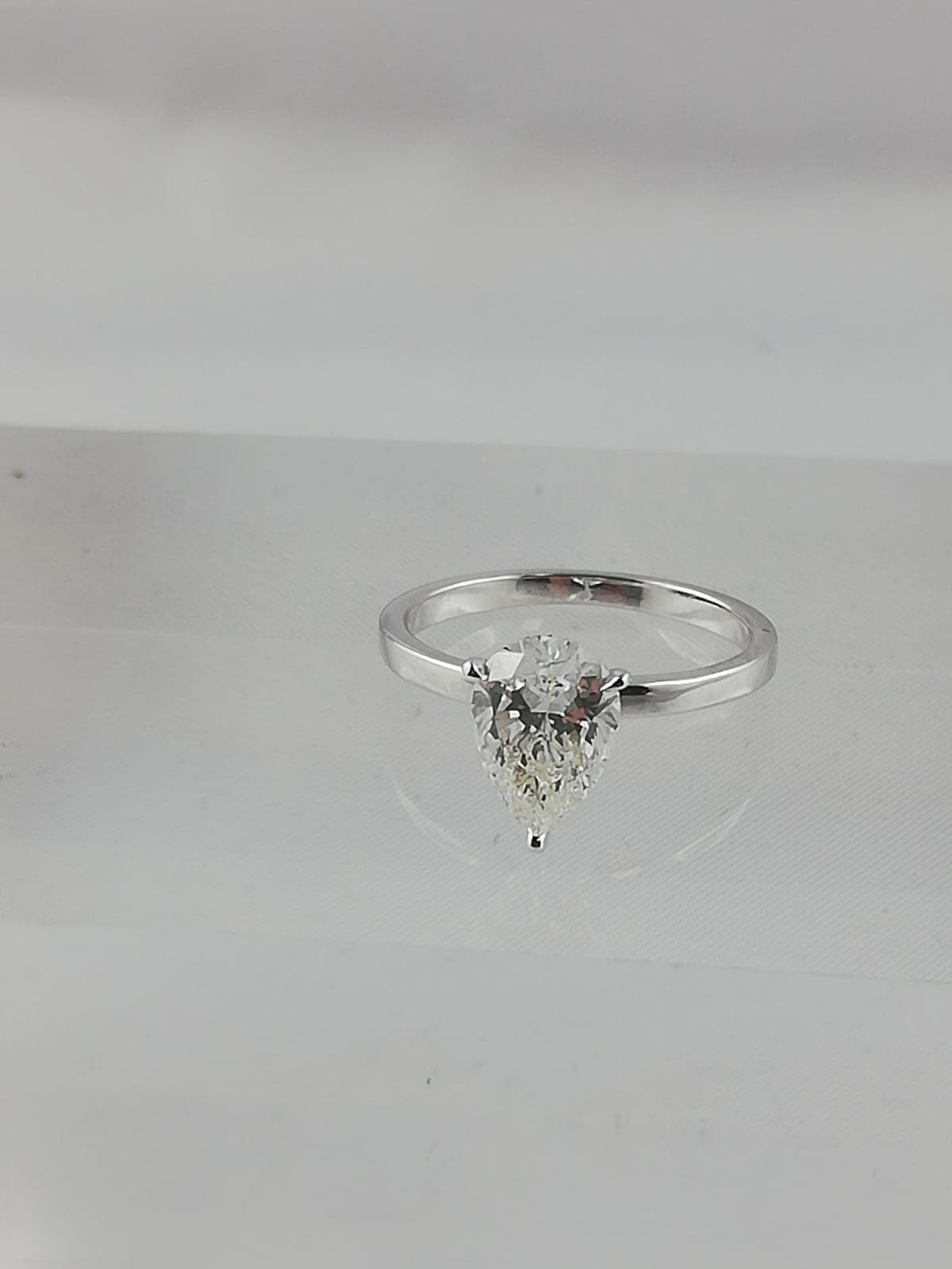 Rachat de bijoux anciens & d’époque à Courbevoie